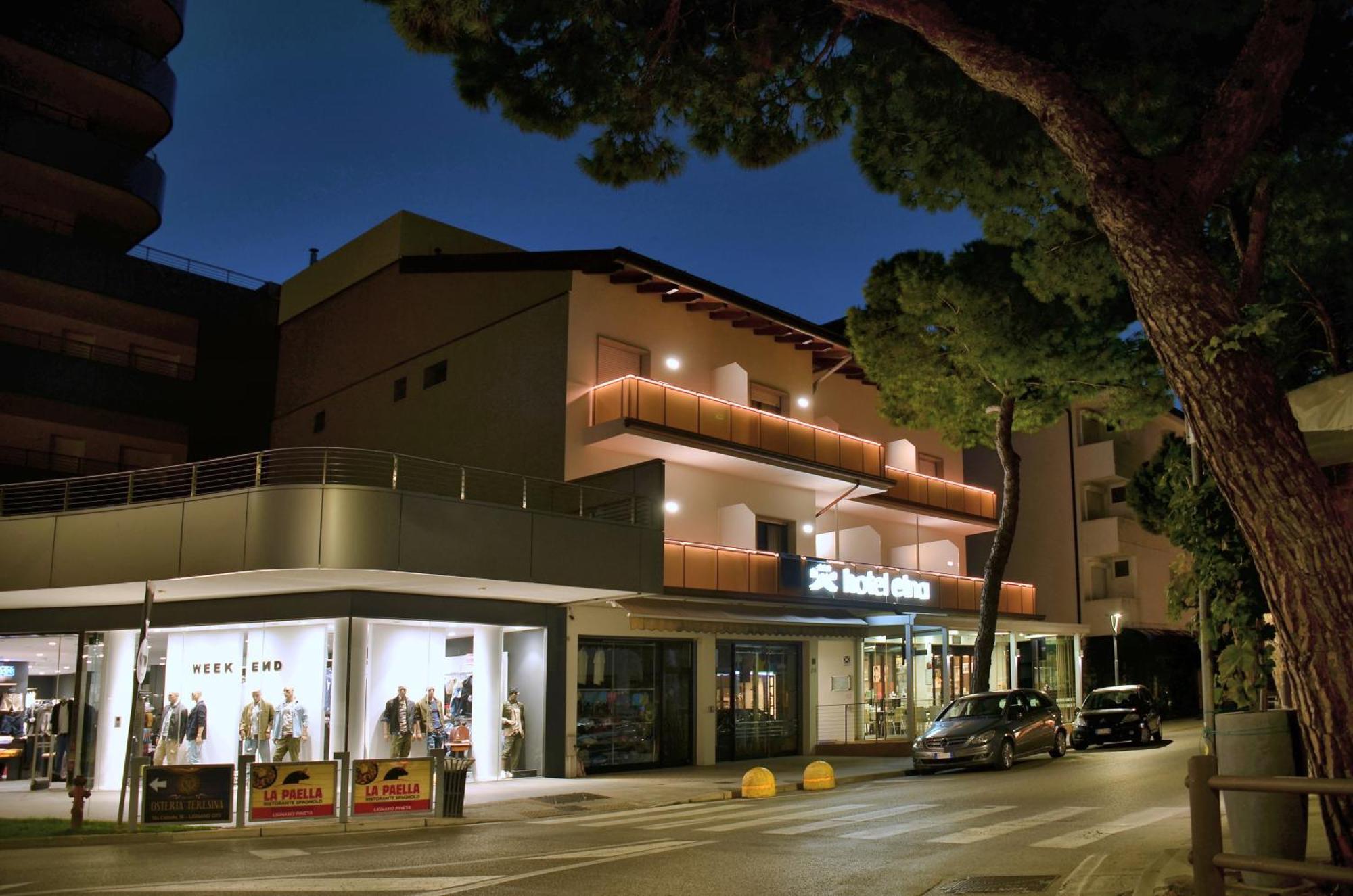 Hotel Etna Lignano Sabbiadoro Exterior photo